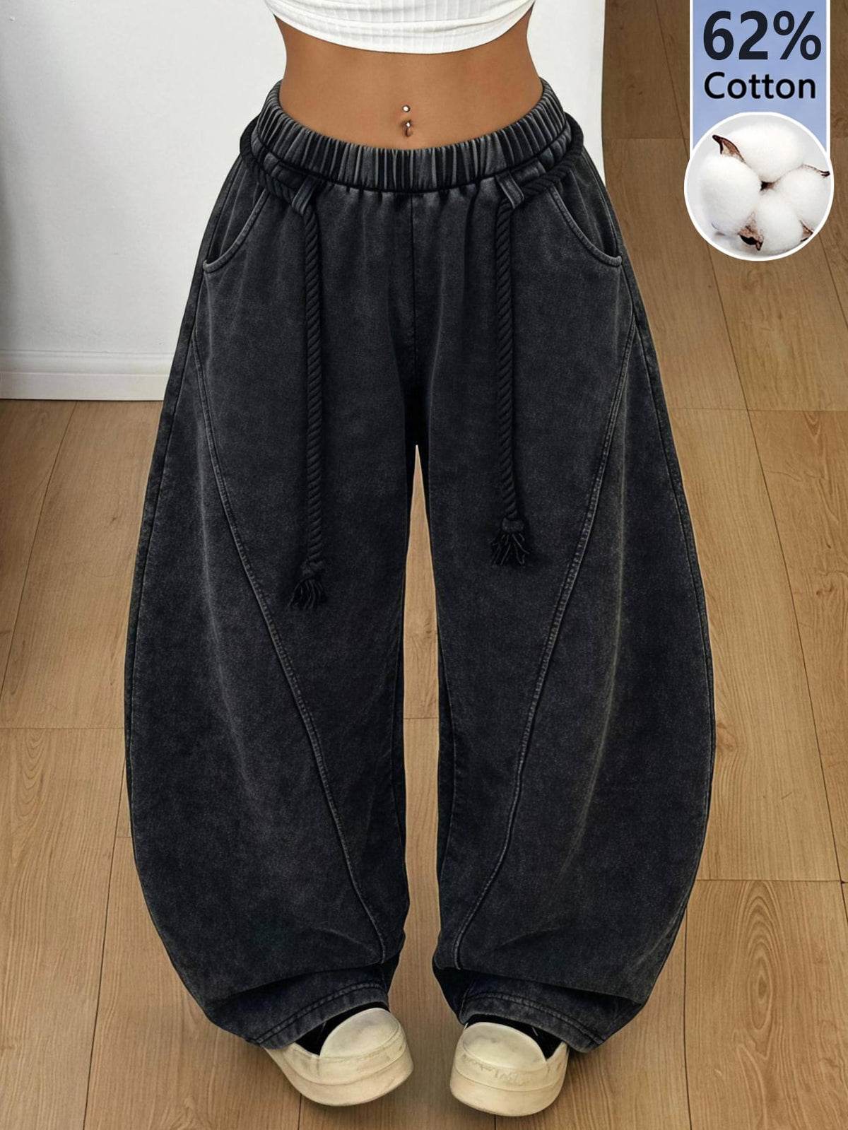Women's casual grey plaid sweatpants featuring an elastic drawstring waistband, side pockets, and a relaxed loose fit.