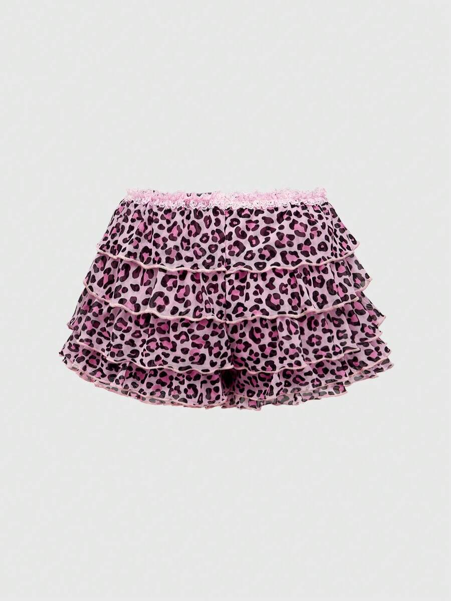 Y2K leopard print two-piece outfit with strapless bandeau top and ruffle mini shorts, featuring contrast lace and a slim fit