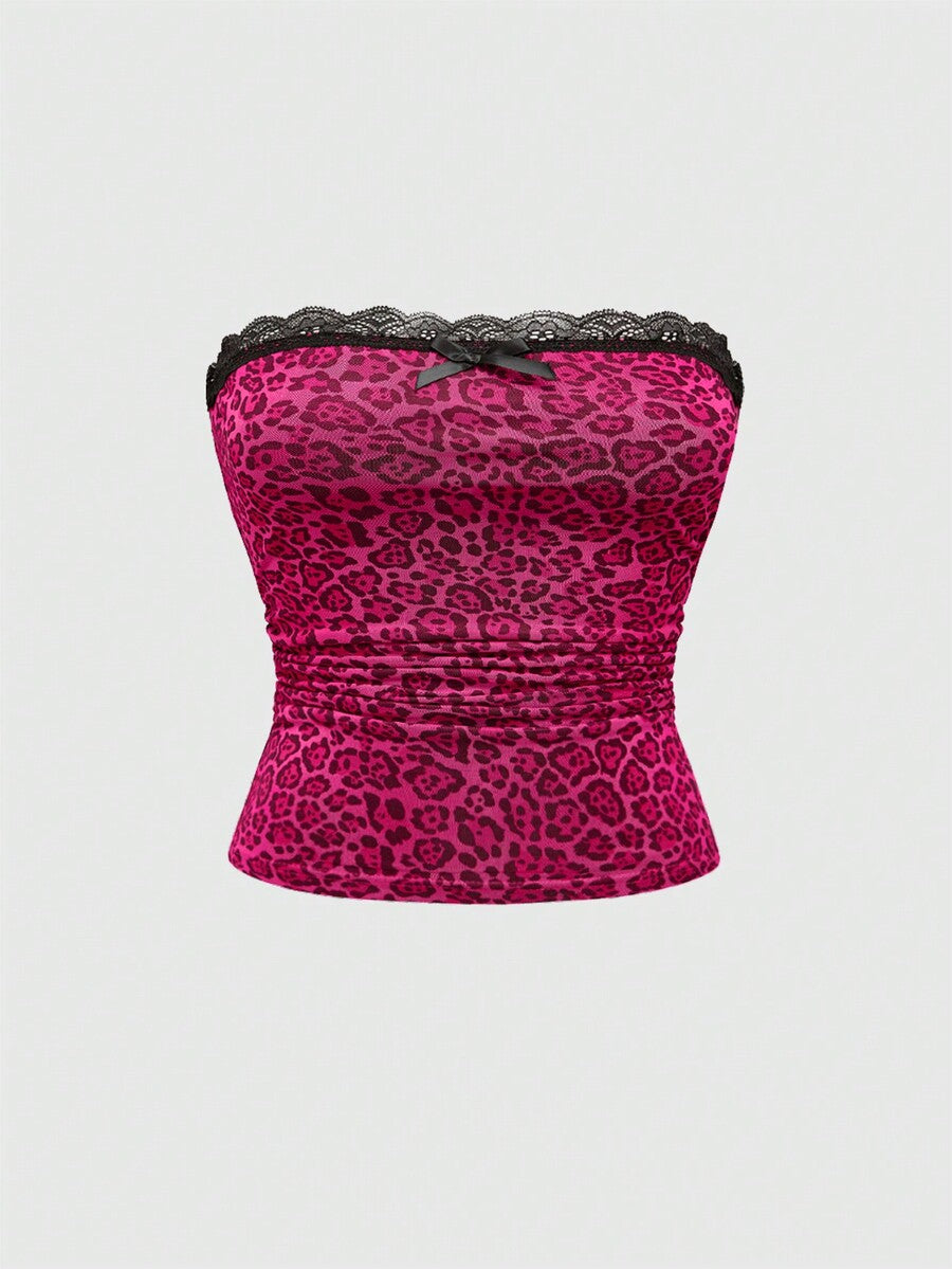 Y2K leopard print two-piece outfit with strapless bandeau top and ruffle mini shorts, featuring contrast lace and a slim fit