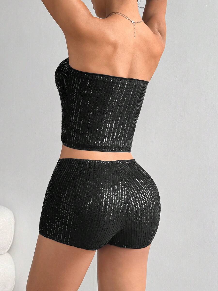 Women’s sequin strapless bandeau crop top and mini shorts two-piece outfit with backless zipper detail