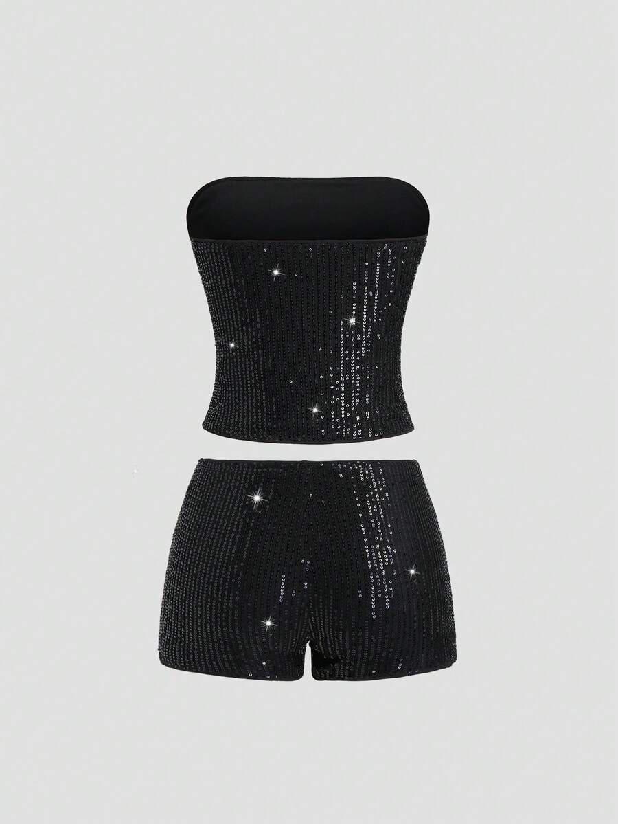 Women’s sequin strapless bandeau crop top and mini shorts two-piece outfit with backless zipper detail