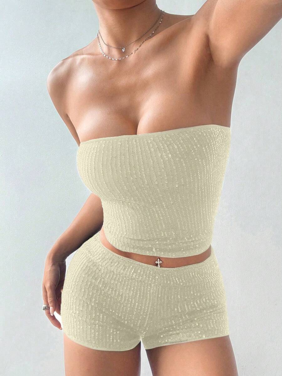 Women’s sequin strapless bandeau crop top and mini shorts two-piece outfit with backless zipper detail