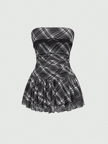 J-Fashion vintage sweet plaid printed strapless mini dress with bow detail, ruched bodice, layered ruffle hem, and matching inner mini shorts.