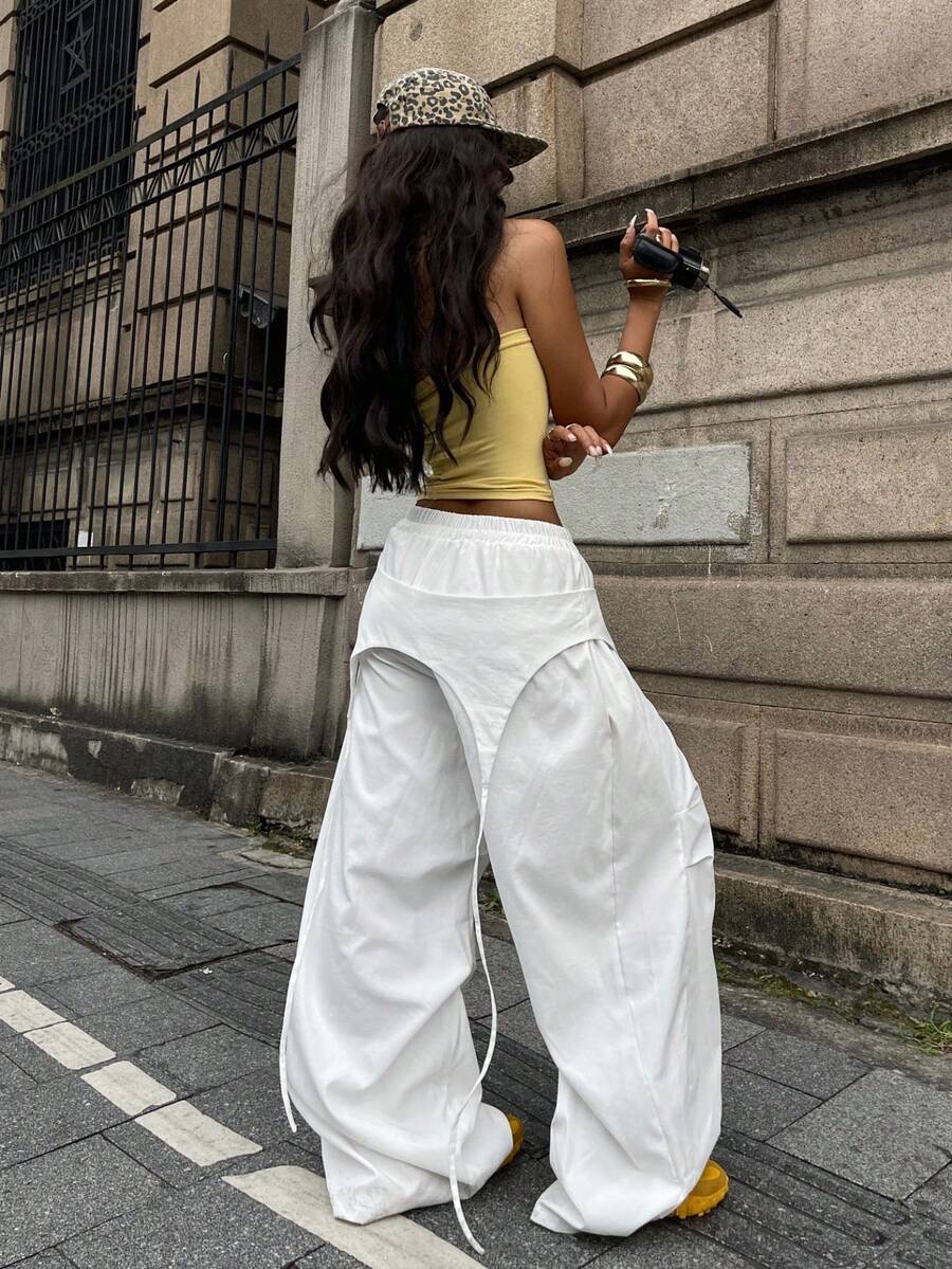 Women's loose fit wide leg parachute pants with elastic drawstring waist and side pockets