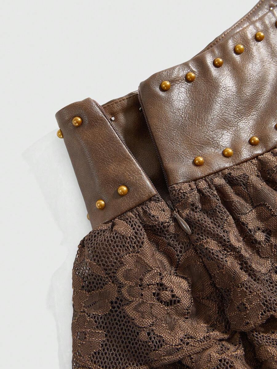 Low waist double layer pleated mini skirt for women with contrast lace and tiered ruffle hem