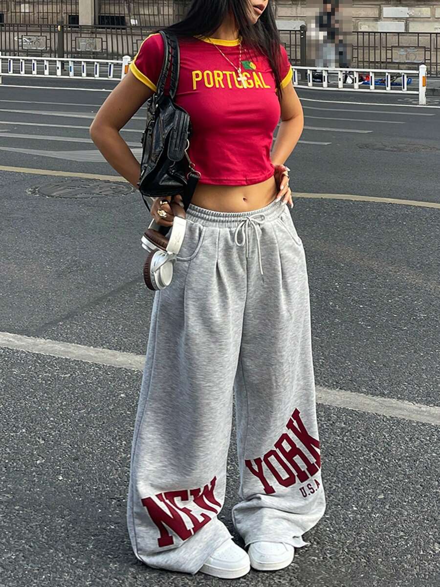 Women's loose straight leg casual pants with drawstring elastic waist and pockets