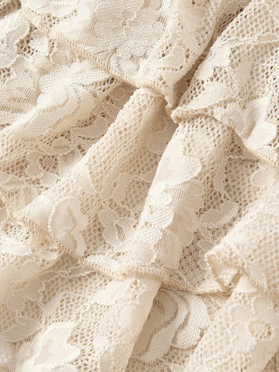 Low waist double layer pleated mini skirt for women with contrast lace and tiered ruffle hem