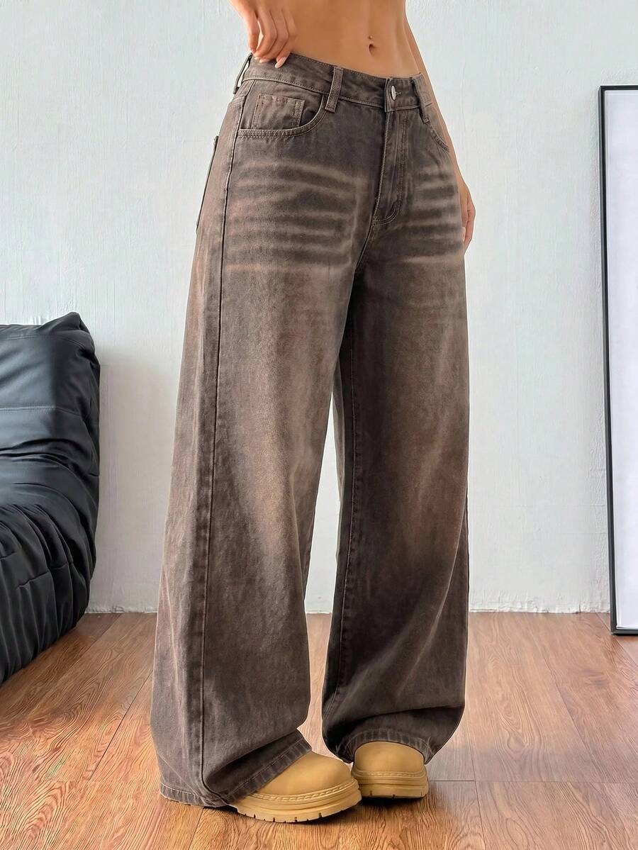 Women's casual loose fit wide leg denim jeans with functional pockets and low waist design.