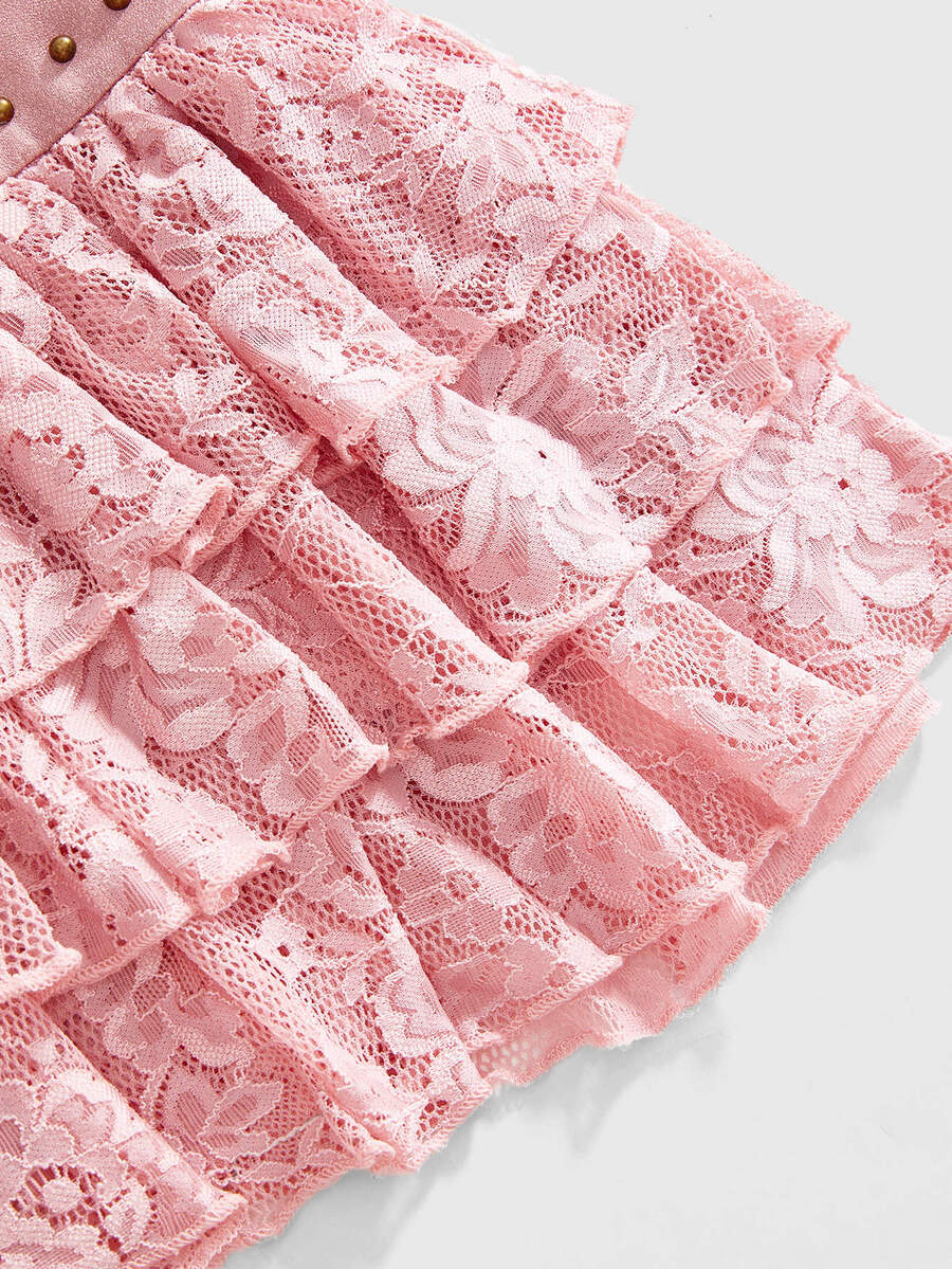 Low waist double layer pleated mini skirt for women with contrast lace and tiered ruffle hem