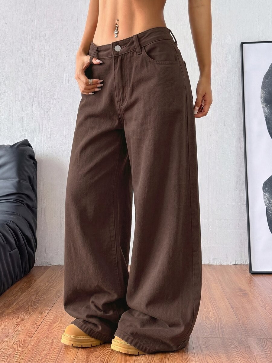 Women's casual loose fit wide leg denim jeans with functional pockets and low waist design.