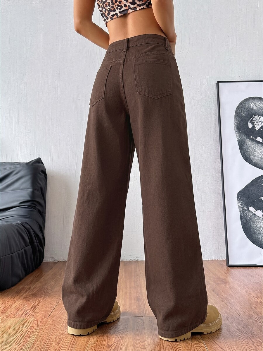 Women's casual loose fit wide leg denim jeans with functional pockets and low waist design.