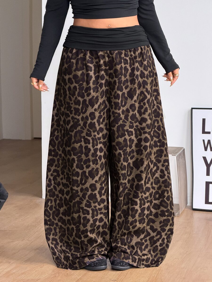 Women's plus size wide leg cotton pants featuring a relaxed loose fit and high waist design.