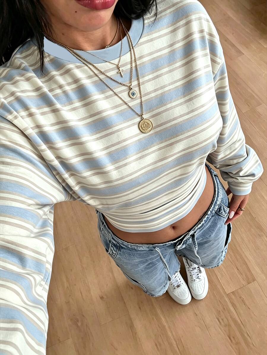 Women's brown waist-cinching sweatshirt featuring a round neck, drop shoulder long sleeves, and rib-knit cuffs.