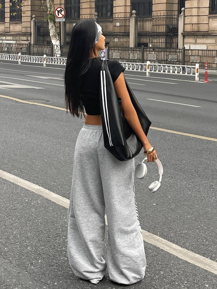 Women's loose straight leg casual pants with drawstring elastic waist and pockets