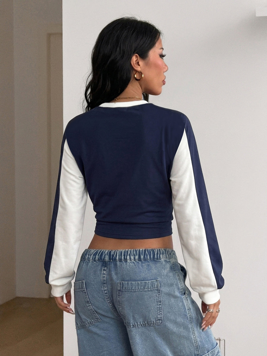 Women's brown waist-cinching sweatshirt featuring a round neck, drop shoulder long sleeves, and rib-knit cuffs.