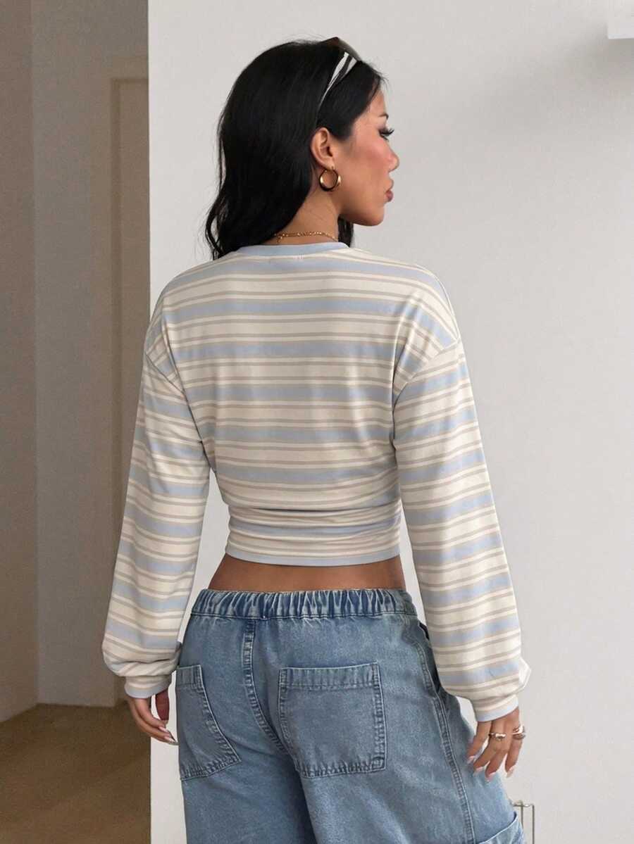 Women's brown waist-cinching sweatshirt featuring a round neck, drop shoulder long sleeves, and rib-knit cuffs.
