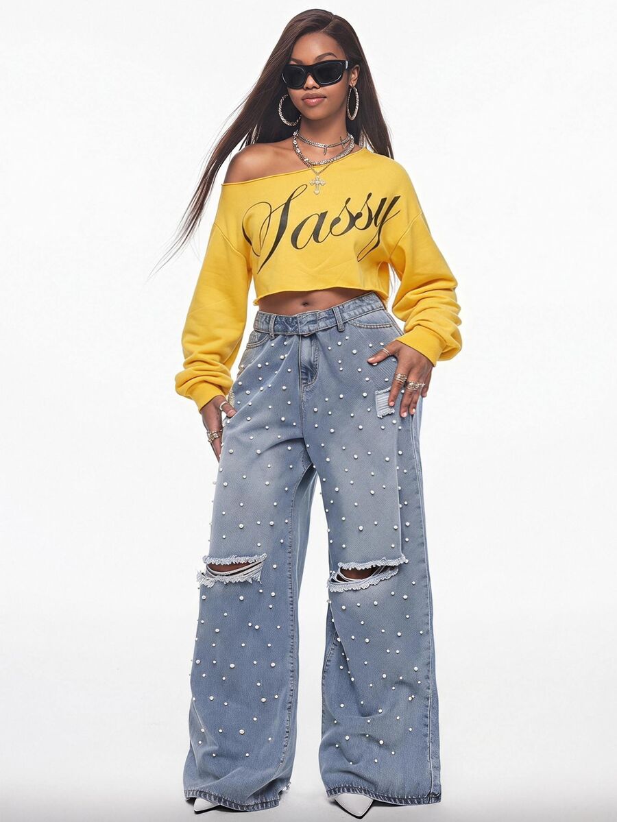 Women's plain oversized boat neck sweatshirt with long raglan sleeves in a relaxed pullover fit.
