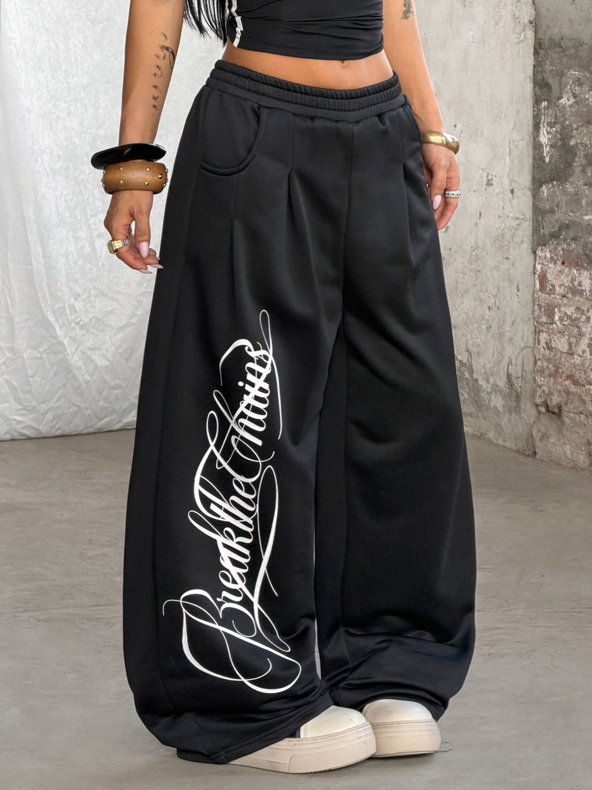 Women's loose straight leg casual pants with drawstring elastic waist and pockets