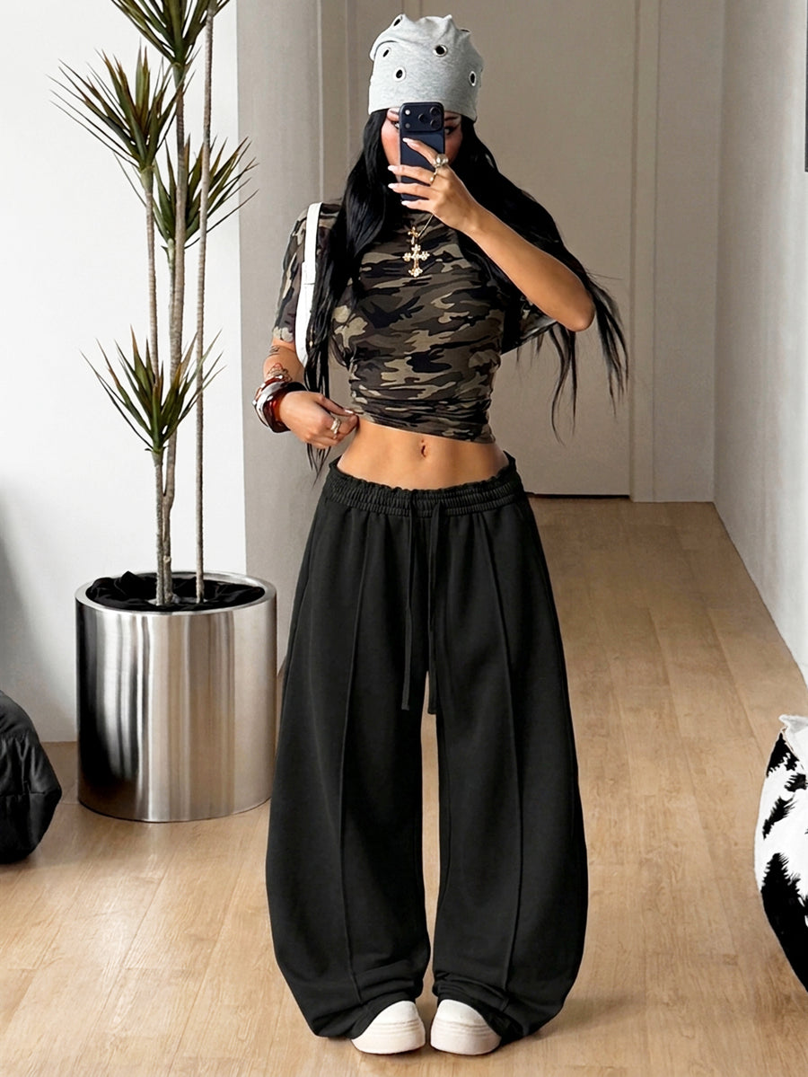 Women's striped straight leg casual trousers with elastic mid waist and side pockets