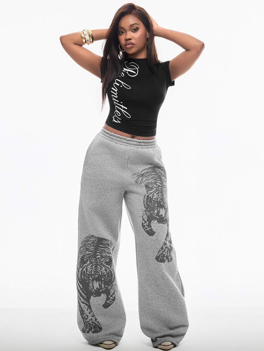 Women's striped straight leg casual trousers with elastic mid waist and side pockets